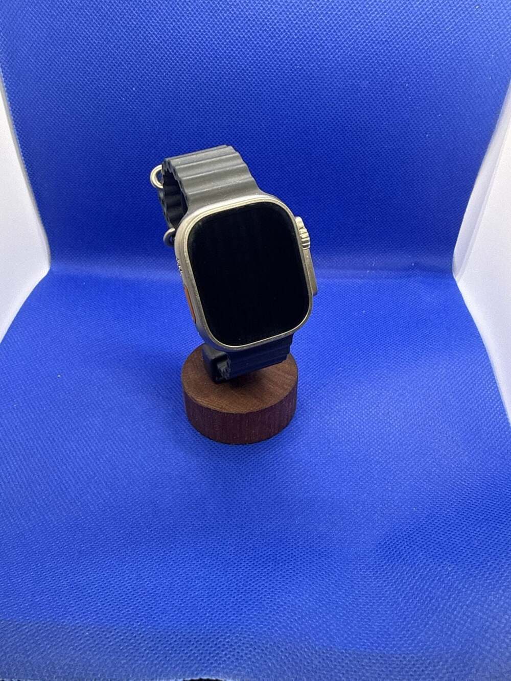 Apple Watch Ultra Size 49mm Titanium Black Ocean Band